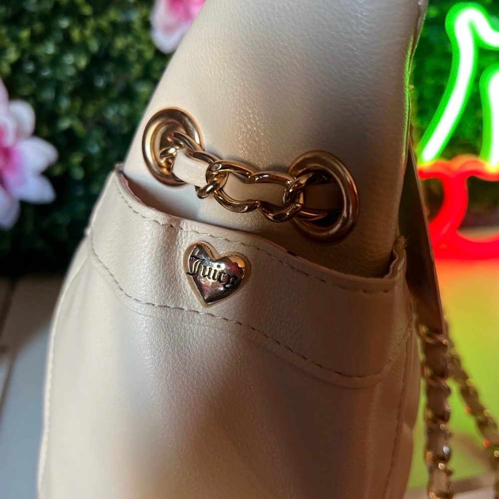 🩷🍒Juicy couture Quilted Caviar bucket bag - Picture 6 of 9